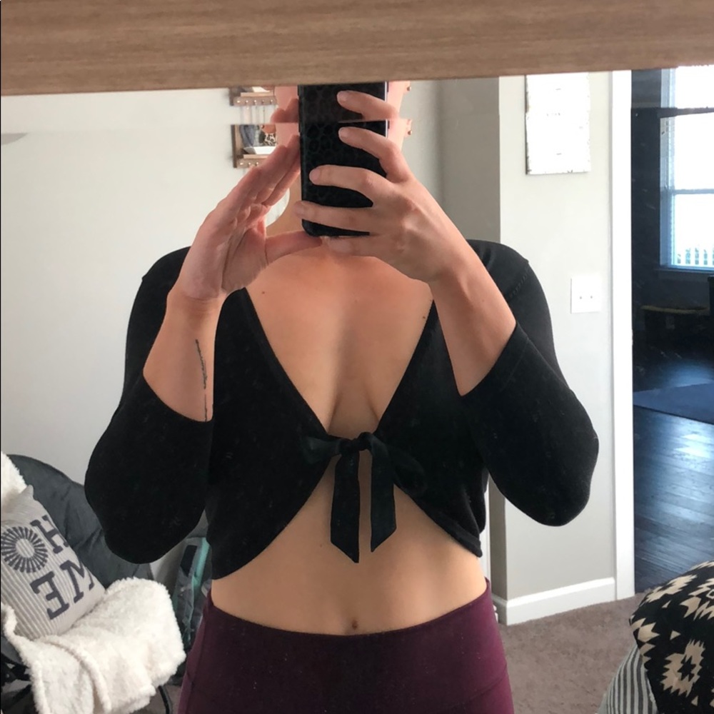 Adorable Vintage Ann Taylor Lace Tie Crop/Cardigan